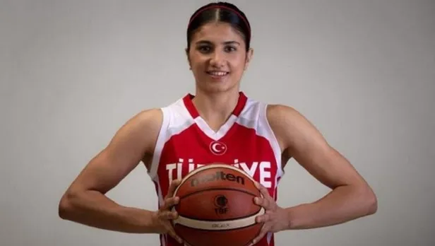 Survivor 2021 Merve Aydın kimdir? Merve Aydın kaç yaşında, nereli, evli mi, mesleği ne?-4