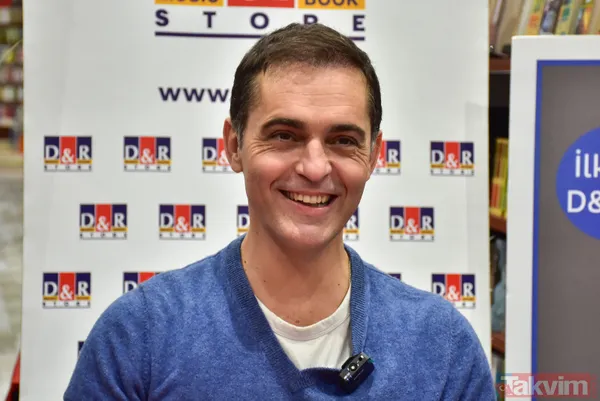 La Casa De Papel'in Berlin'i Pedro Alonso'dan D&R Kitap Fuarı'nda İstanbul sözleri! - 5