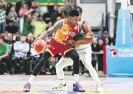 besiktasa-tangocu-sol-bek-enzo-diazin-maliyeti-belli-oldu-spor-haberleri-1668915876566.jpeg Beşiktaş’a tangocu sol bek! Enzo Diaz'ın maliyeti belli oldu | Spor haberleri-7