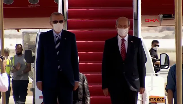 Başkan Erdoğan tarihi ziyaret için KKTC'de! Kuzey Kıbrıs Parlamentosu'nda yapacağı konuşmada müjdeyi açıklayacak