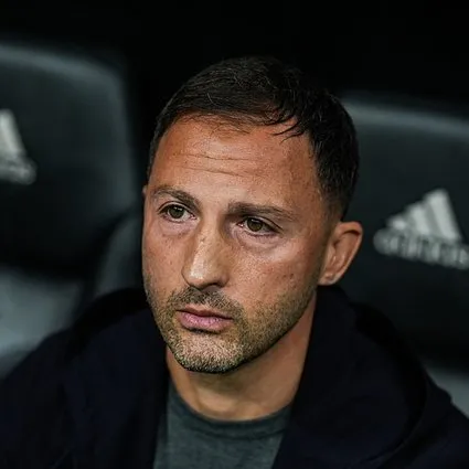 Domenico Tedesco 16 yıl sonra ilki başardı