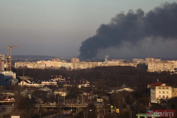 Kiev'de AVM bombalandı! Rusya-Ukrayna savaşında dehşet kareleri... - 25