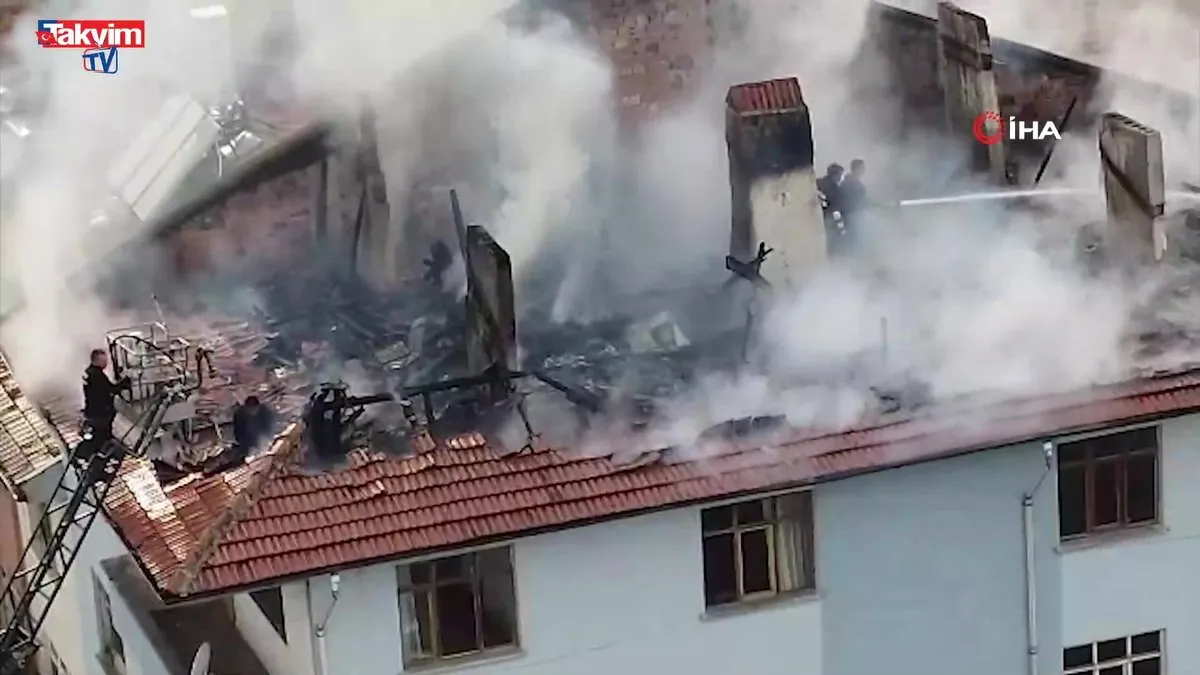 Kastamonu'da korkutan bina yangını