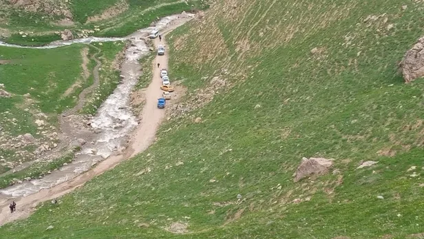 Hakkari'de korkunç son! Pancar toplarken düşen kadın hayatını kaybetti-2