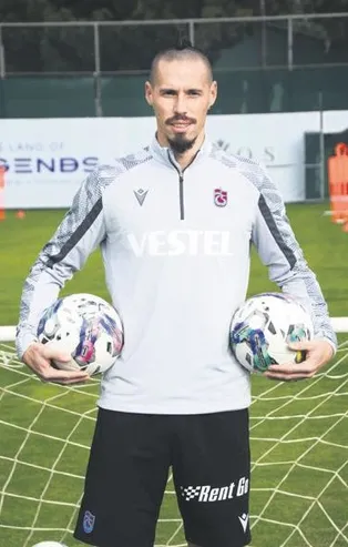 Trabzonspor'un Slovak yıldızı Marek Hamsik'ten iddialı açıklamalar: İnanırsak yine şampiyon oluruz | Spor haberleri
