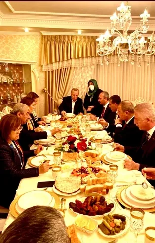 Nevşin Mengü'nün Başkan Erdoğan'ı hedef alan algı operasyonu elinde patladı!