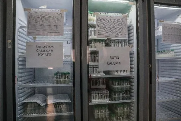 SON DAKİKA: İstanbul'un en büyük koronavirüs test laboratuvarı görüntülendi: Günde 10 bin test yapılıyor-5