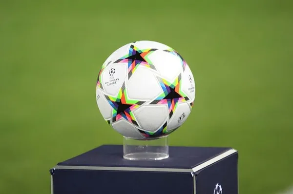 tff-baskani-mehmet-buyukeksi-yabanci-gazetecilerle-bir-araya-geldi-1661438327625.jpg TFF Başkanı Mehmet Büyükekşi, yabancı gazetecilerle bir araya geldi-4