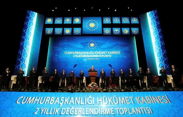 Son dakika: Başkan Erdoğan'dan Cumhurbaşkanlığı Hükümet Kabinesi İki Yıllık Değerlendirme Toplantısı'nda önemli açıklamalar-2