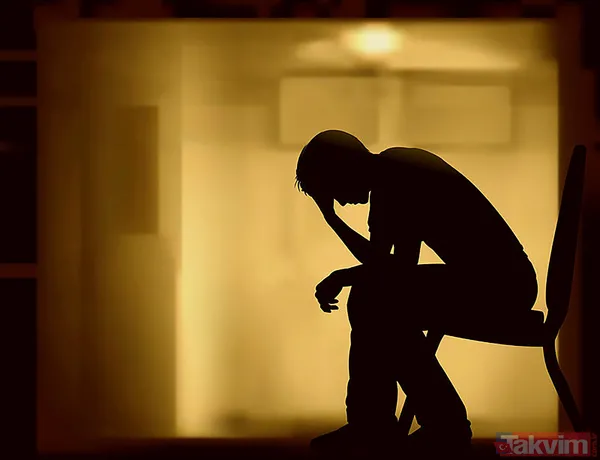 Bir gülüp bir ağlıyorlar! Eylül ayında ruh halleri fırtınalı denize dönen 4 burç - 11