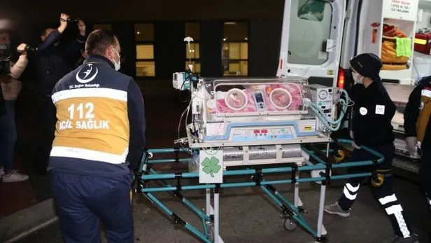 ambulans-ucak-hidrosefali-hastasi-bebegi-karstan-eskisehir-sehir-hastanesine-ulastirdi-1636325132174.jpeg Ambulans uçak hidrosefali hastası bebeği Kars'tan Eskişehir Şehir Hastanesine ulaştırdı-2