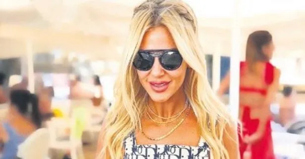 Burcu Şendir yeni yaşını Bodrum’da kutladı