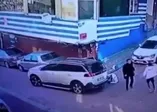 Zeytinburnu’nda silahlı saldırı kamerada