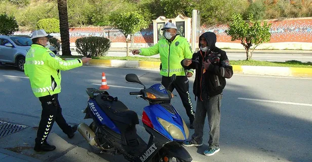 Motorunun bağlanacağını öğrenen sürücü çılgına döndü tehdit etti! Kendimi yakarım
