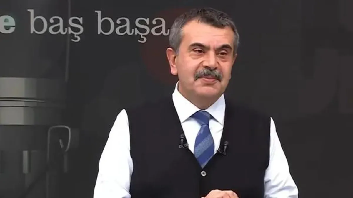 Milli Eğitim Bakanı Yusuf Tekin Vav TV'de gençlerin sorularını yanıtladı! Yabancı okullara uyarı: Bizim kurallarımıza uyacaklar