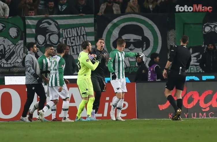 Galatasaray'da Fernando Muslera korkusu! - 11