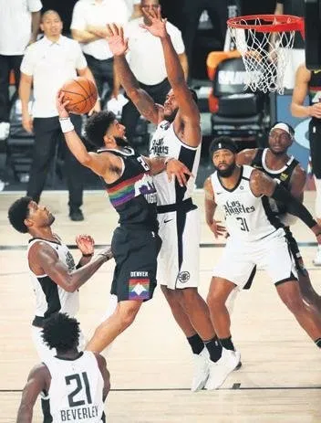 vakifbank i deviren eczacibasi kupayi