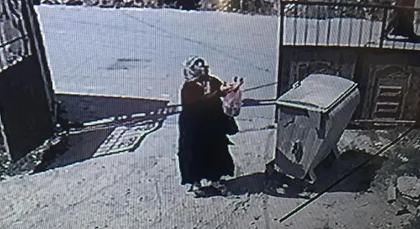 Karabük'te inanılmaz dolandırıcılık! Büyü var diyerek iç çamaşırlarını...-2