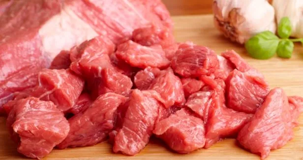 kirmizi-ette-fiyat-oyunu-ureticide-kilosu-58-tl-market-ve-kasapta-140-tl-1640900552304.jpeg Kırmızı ette fiyat oyunu! Üreticide kilosu 58 TL, market ve kasapta 140 TL...-1