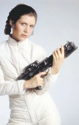 Prenses Leia kalbine yenildi