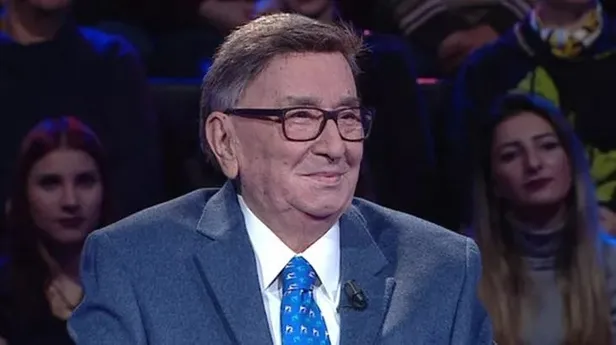 bulent-ozveren-hastaligi-ne-bulent-ozveren-kimdir-kac-yasinda-nereli-esi-sebla-ozveren-kimdir-1663331372776.jpeg Bülent Özveren hastalığı ne, sağlık durumu nasıl? Bülent Özveren kimdir, kaç yaşında, nereli? Eşi Sebla Özveren kimdir?-3