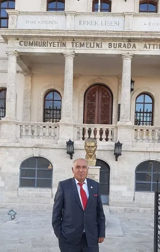 CHP'li başkandan partiye ‘haraç’ suçlaması: Bu partide liyakat yok