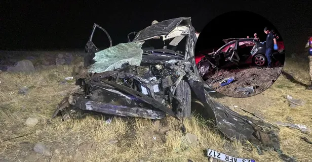 Elazığ'da korkunç kaza | Kontrolden çıkan otomobil şarampole devrildi! 2 ölü 3 yaralı