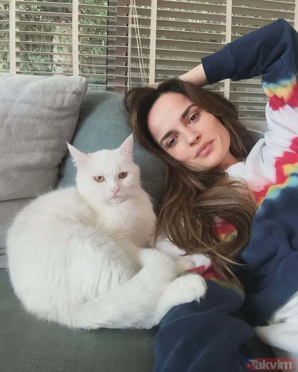 1996 güzeli Tuğba Altıntop’un son hali sosyal medyayı ikiye böldü: “Bu kadar estetik yaptırılır mı? Bozulmuş suratınız” - 21