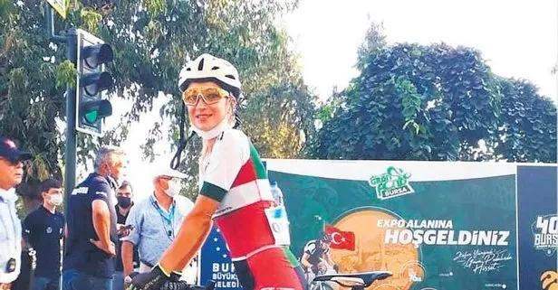 Bisikletçi kadının ölümüne neden olan sürücü, Dur levhasına uymadı dedi