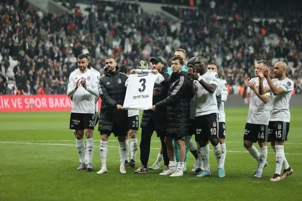 besiktasta-senol-gunes-ruzgari-221-puan-ortalamasi-yakaladi-1681160282004.jpeg Beşiktaş'ta Şenol Güneş rüzgarı: 2.21 puan ortalaması yakaladı!-6