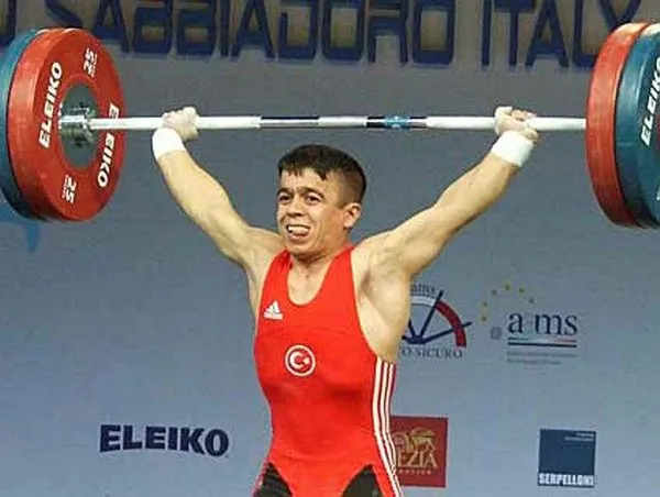 ust uste 3 olimpiyat kazanan 4 halterciden biri halil mutlu takvim