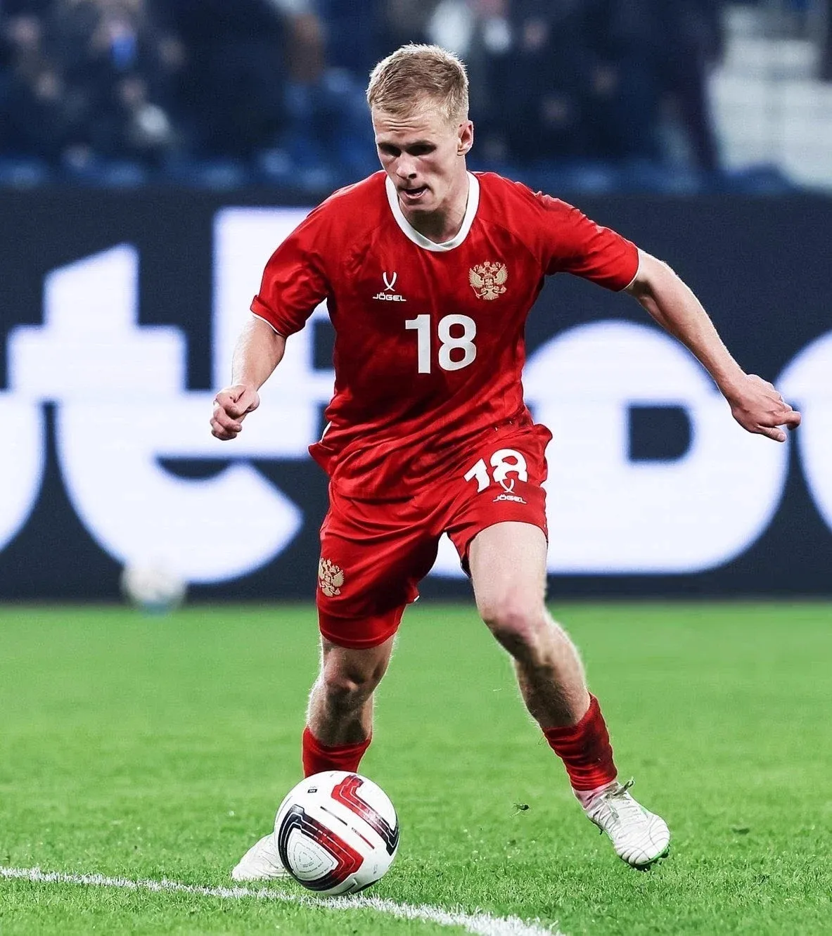 dort-buyukler-matvey-kislyak-icin-devrede-1793171478560.jpeg Süper Lig'e yeni Batrakov! Menajeri resmen açıkladı: "4 büyükler devrede"-4