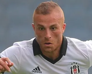 Beşiktaşta Gökhan Töre ve Tolga Zenginin alacakları ödendi