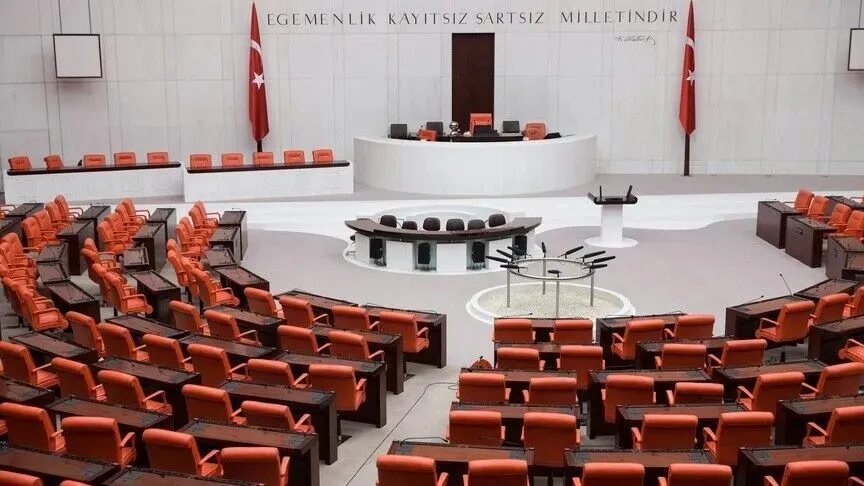 12-yargi-paketi-meclisten-gecti-iban-magdurlarina-ceza-indirimi-1784235066699.jpeg 12. Yargı Paketi Meclis’ten geçti: IBAN mağdurlarına ceza indirimi-6