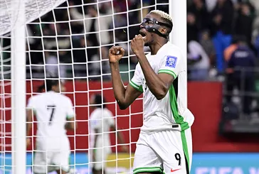 Victor Osimhen sakatlandı! Galatasaray'a büyük şok