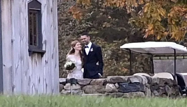 bill-gatesin-kizi-jennifer-musluman-jokey-nayel-nassar-ile-islam-nikahi-kiyarak-evlendi-1634546009168.jpg Bill Gates'in kızı Jennifer, Müslüman jokey Nayel Nassar ile İslam nikahı kıyarak evlendi-3