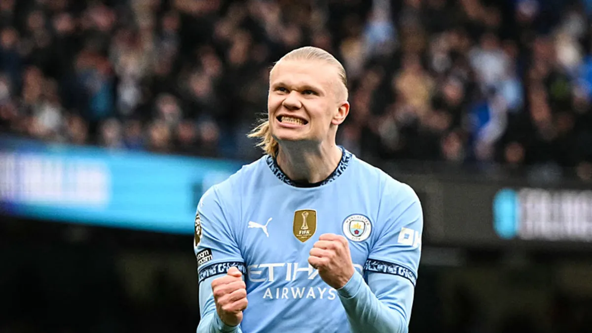 Erling Haaland Premier Lig tarihine geçti!