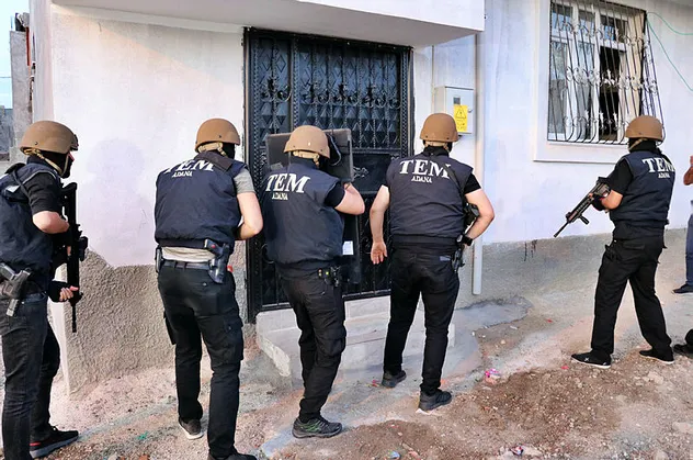 Adana'da PKK/KCK operasyonu! Gözaltılar var