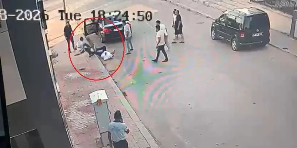 Yeni Partili Melih Meriç’e bıçaklı saldırı! Saldırgan eski CHP’li Seydi Ahmet Keleş çıktı-5