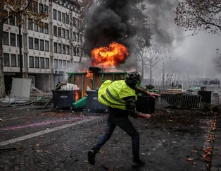 Fransız basınından darbe iddiası