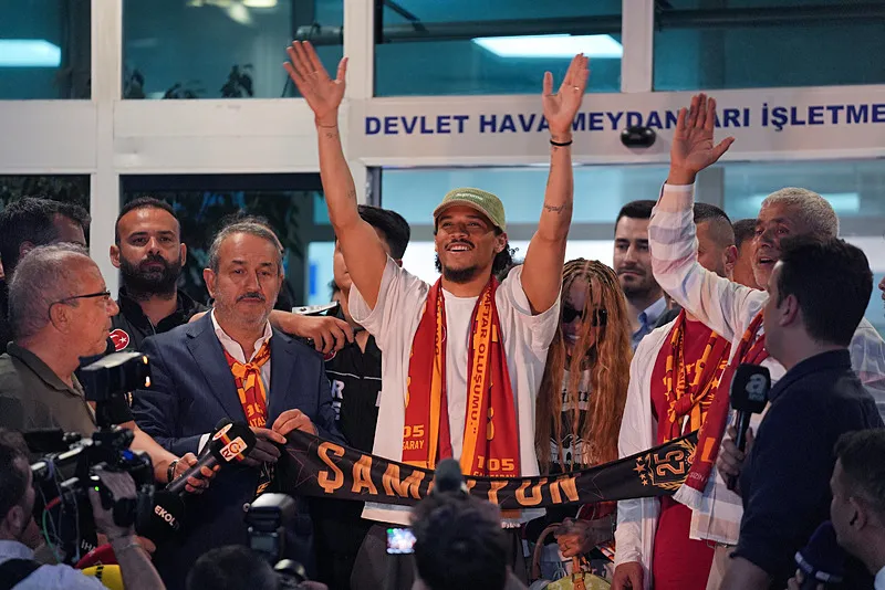 Sane transferi dünya basınında: Çılgınlık! 45 milyon euroluk maliyet - 2