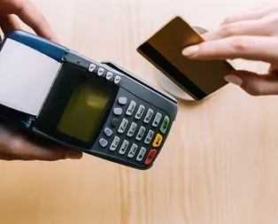 Kredi kartı kullananlar dikkat! İşlem ve gecikme faiz oranları düşürüldü