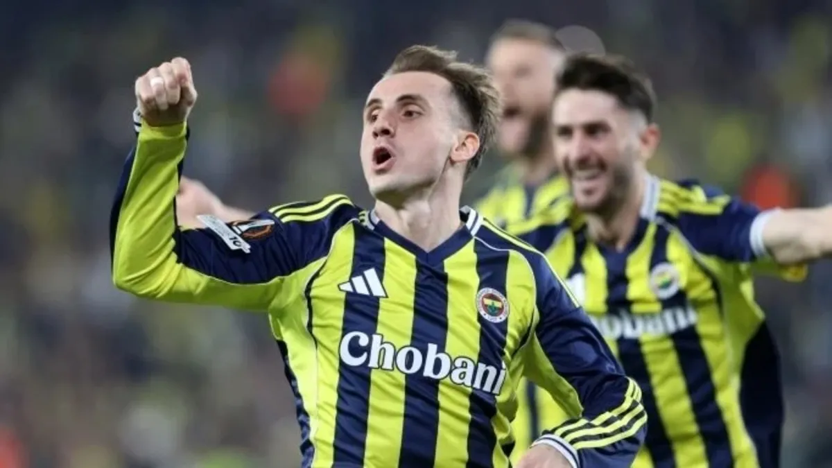 Kerem Aktürkoğlu yine sahnede!