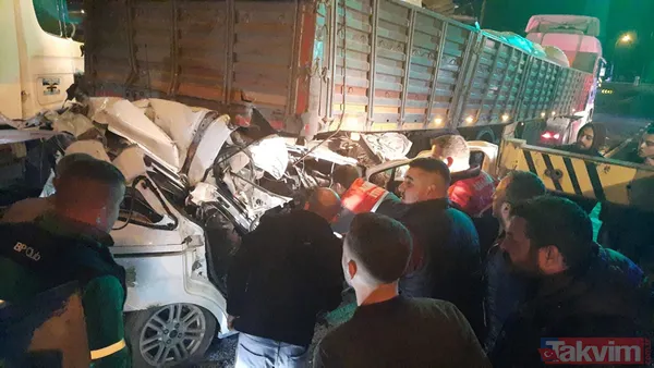 Adana Pozantı'da aşırı hız yapan TIR, kırmızı ışıkta bekleyen araçlara çarptı: 1 ölü, 4 yaralı - 20