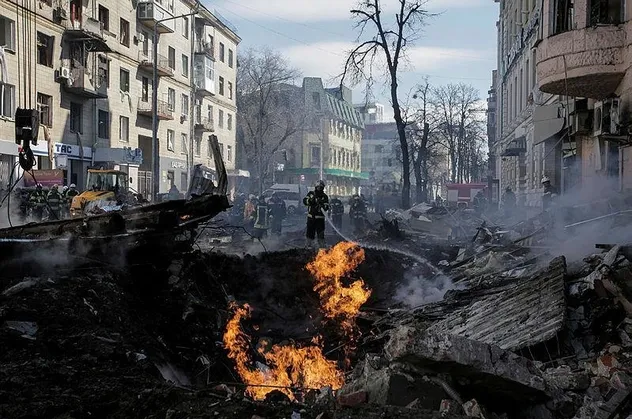 Dakika dakika Rusya-Ukrayna savaşı | Rusya hipersonik Kinjal füzeleri Ukrayna'da ilk defa kullandı!