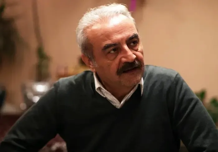 inci-taneleri-dizisinin-son-karari-belli-oldu-o-tarihte-veda-ediyor-1711134456939.jpeg İnci Taneleri dizisinin son kararı belli oldu: O tarihte veda ediyor-3