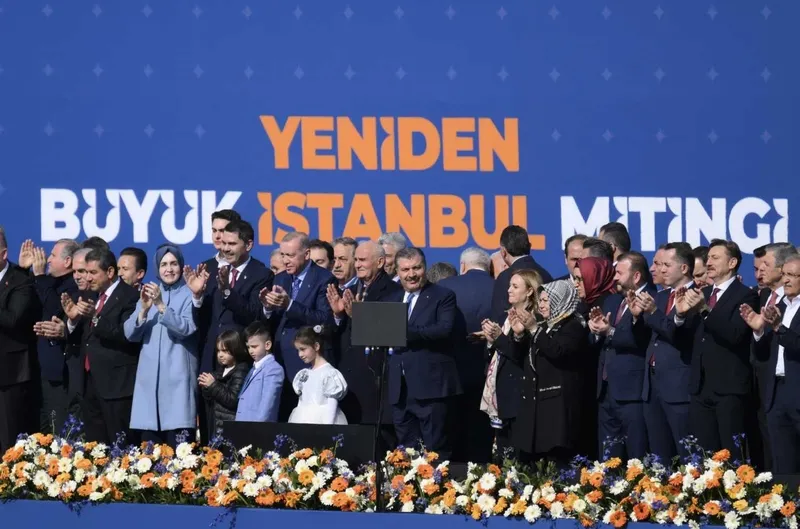 Dünyanın gözü 31 Mart’ta! Muhalefetteki kriz İngiliz'i korkuttu: Akşener'in yıldızı söndü İmamoğlu'nun şansı düştü-1