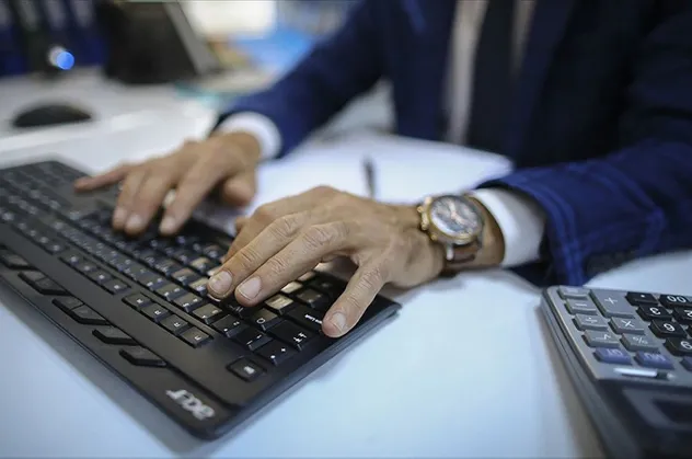 2020 memur, sözleşmeli personel, işçi ve asker ilanları açıldı! İşte il il  kamu personeli iş ilanları