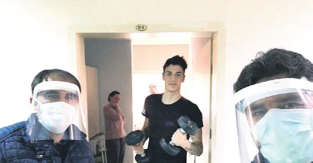 Berke Özer ve Alexander Sörloth'a Bakan Kasapoğlu'ndan 'moral' telefonu