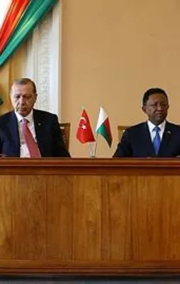 Madagaskar'la 4 anlaşma imzalandı